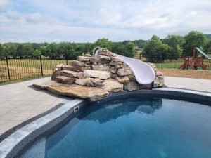the concrete gentlemen pool installation