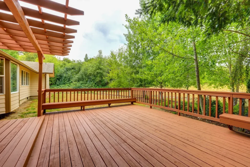 backyard deck contractor in nashville